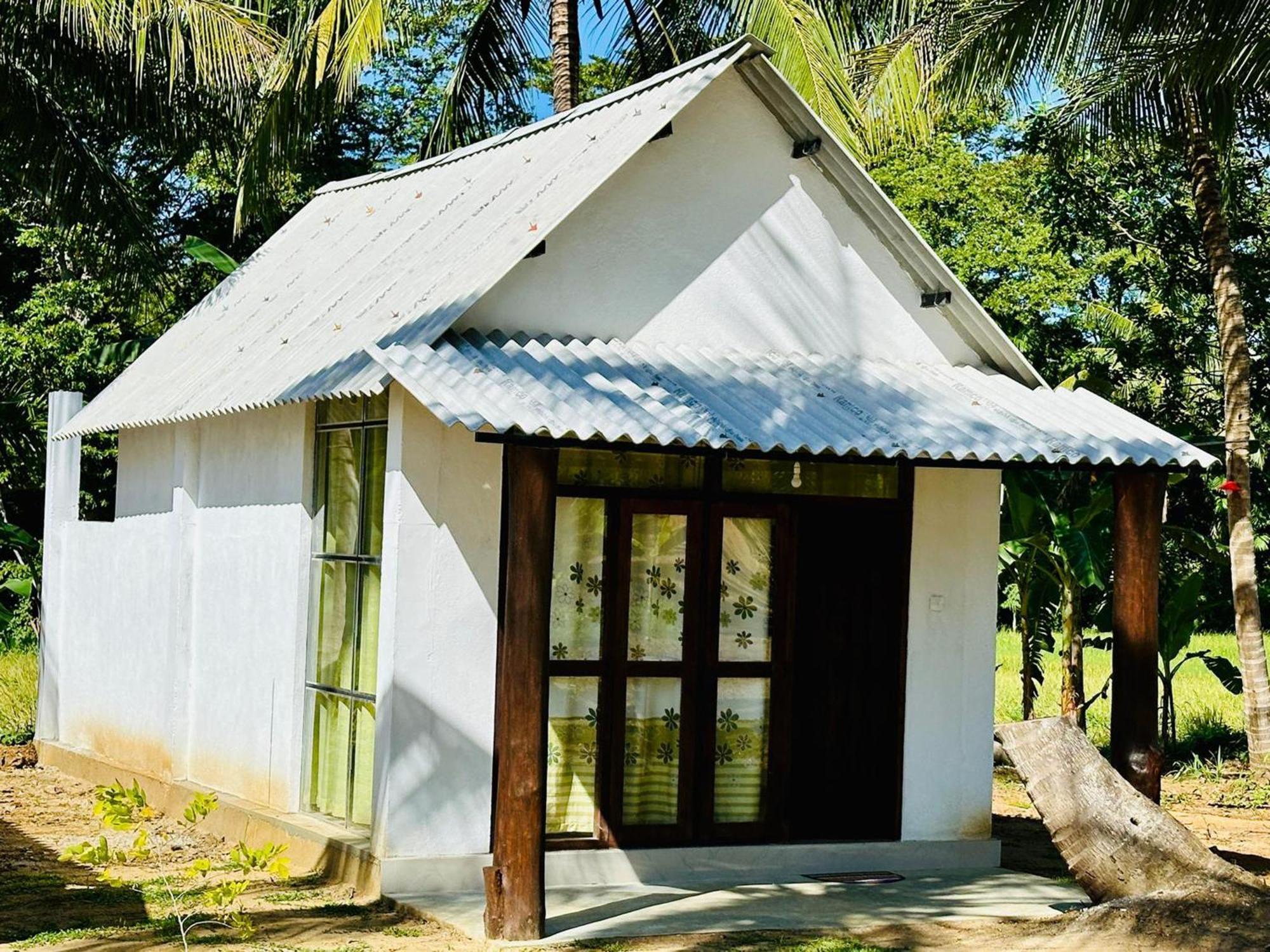 River Inn Safari Cottage Udawalawe Exterior foto